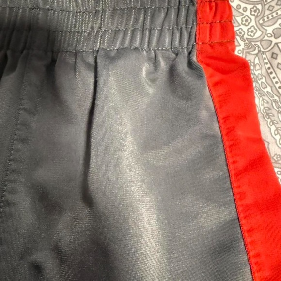 Puma Kids Charcoal and Scarlet Joggers - Picture 3 of 5